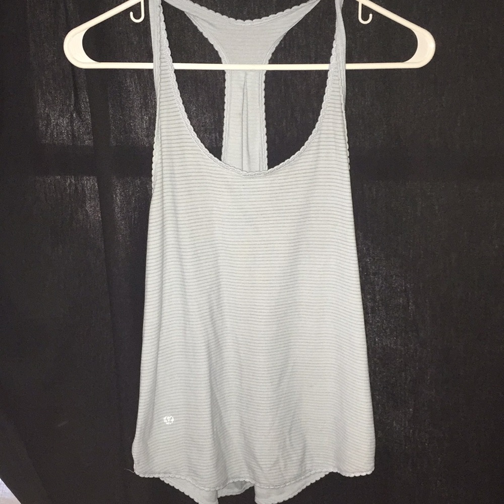 Lululemon workout tank